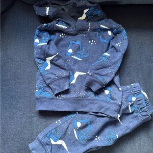 Cheap purge - 9 months Carter’s (bargain bundle)